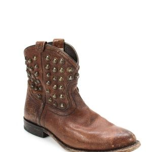 ❤️Women's FRYE Brown Leather Studded Boots 7